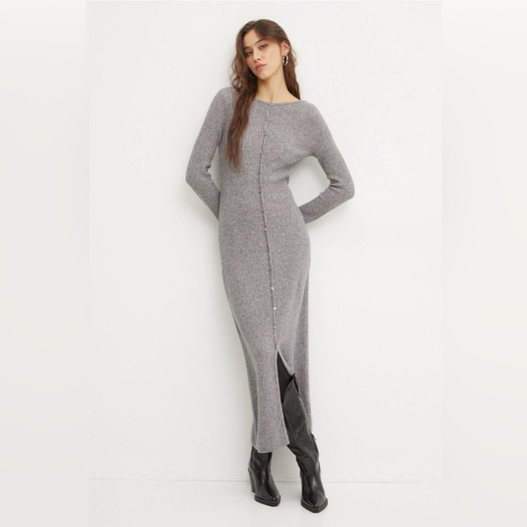 Abercrombie & Fitch Dresses & Skirts - NWOT Abercrombie & Fitch Merino Wool Blend Sweater Dress